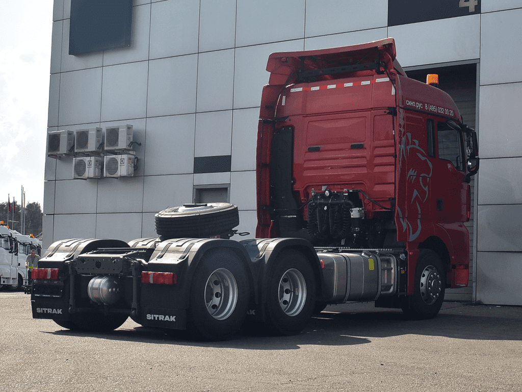 SITRAK C7H 6×4 АКПП